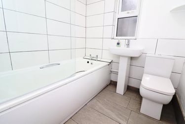 5 bed house, Mackintosh Place, Plasnewydd, Cardiff, CF244RQ - Image 7
